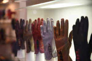 Дерматолог объяснила, почему перчатки зимой не спасут руки от покраснения