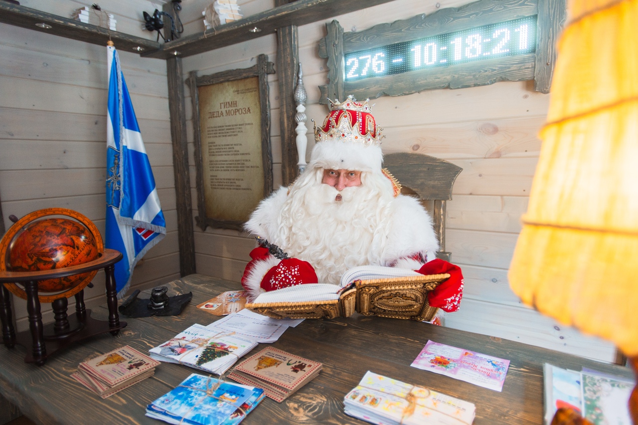Подпал под культуру отмены: Санкции против Деда Мороза назвали ударом по символьному ряду