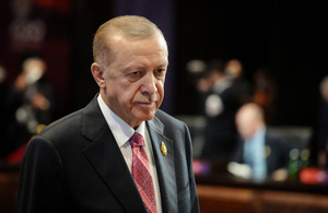 "Не будем никого спрашивать": Эрдоган выступил с резким заявлением о военной операции в Сирии