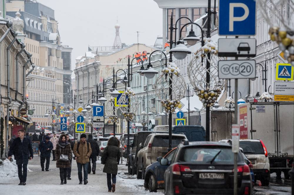 С 1 по 7 января парковка в Москве станет бесплатной