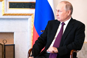 Путин посетил выставку "Украина. На переломах эпох" в Москве