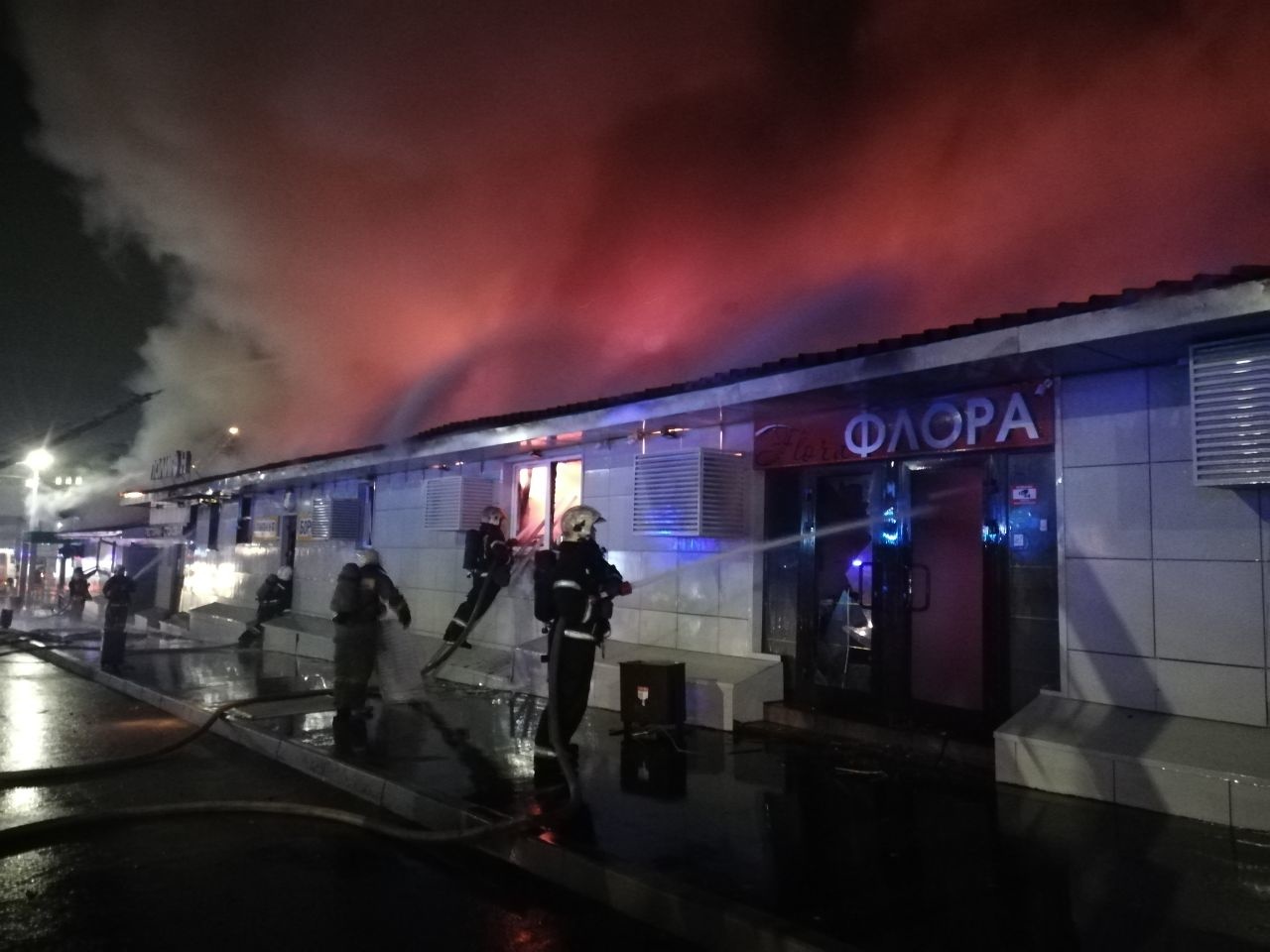 В СК сообщили, что на данный момент опознано 12 погибших при пожаре в клубе Костромы