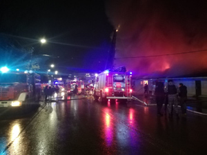 Пожар в ночном клубе Костромы, где погибло 13 человек, полностью потушен