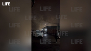 Лайф публикует видео первых минут после запуска ракетницы в клубе в Костроме