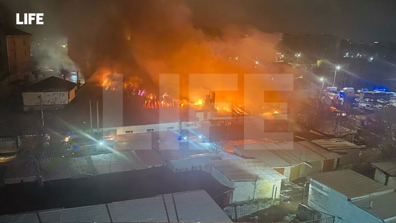 В Костроме локализовали пожар в кафе Полигон