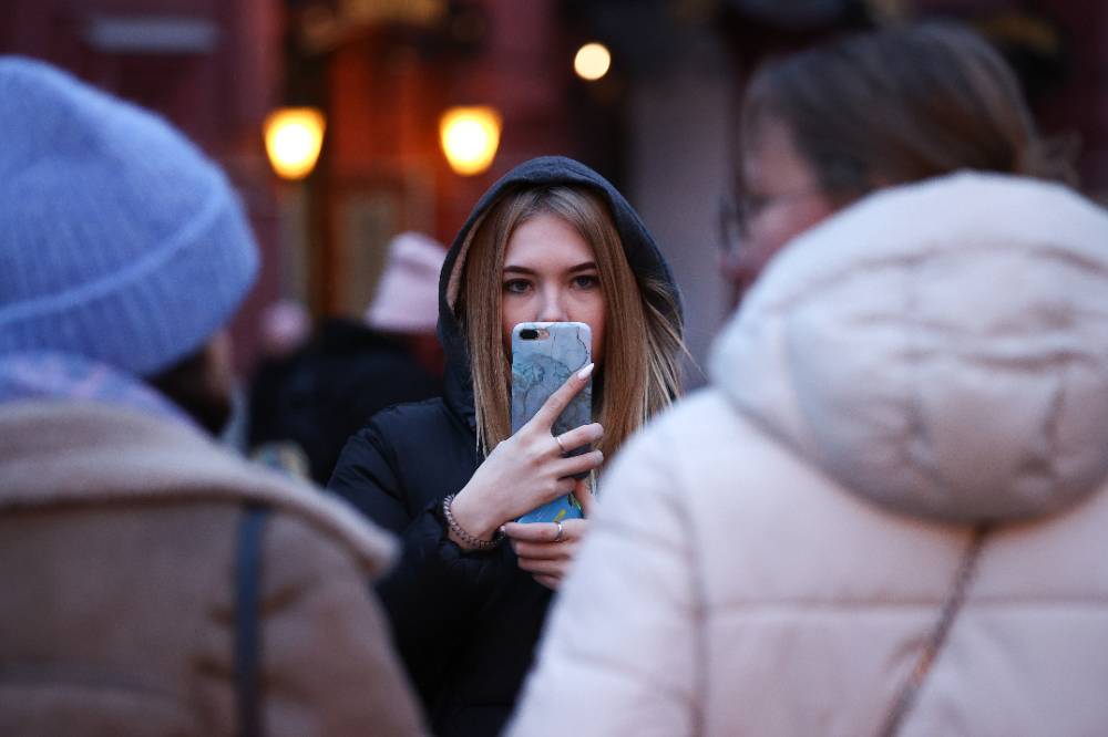 Эксперт предупредил о риске взрыва смартфона на холоде