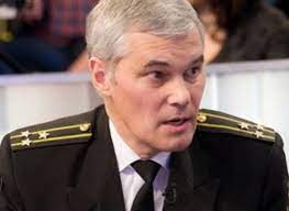 <p>Они не смогли даже подойти на дистанцию применения переносного стрелкового оружия, были уничтожены артиллерией на дальней дистанции, после чего были отброшены</p>