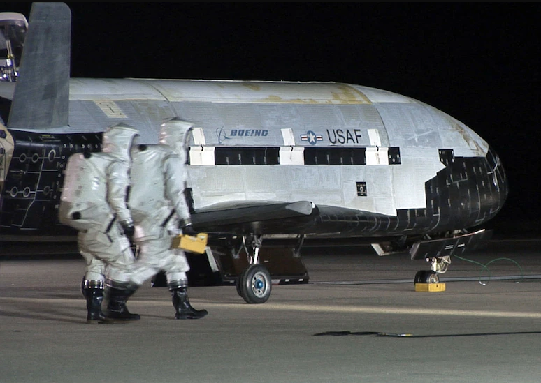 Что третий год делает на орбите секретный космолёт Boeing X-37