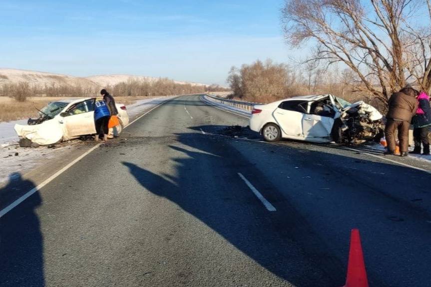 В Оренбургской области три человека погибли в ДТП на трассе