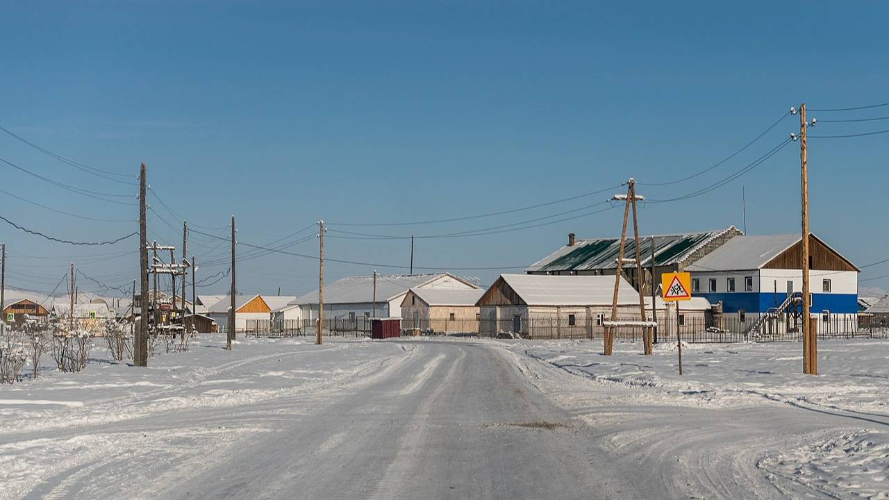 На полюсе холода в Якутии ударили морозы в минус 60 градусов