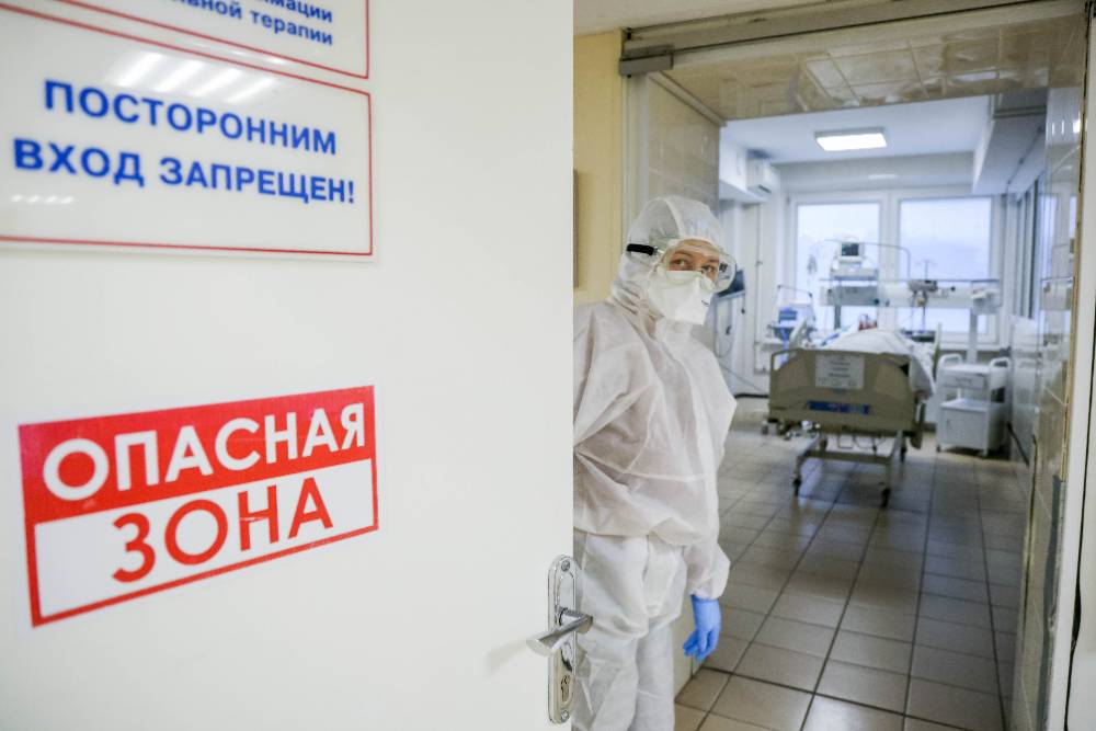 В России за сутки выявили 6376 новых случаев ковида
