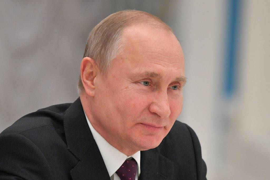 Путин указал на высокую культурную значимость зимнего фестиваля "Площадь искусств"