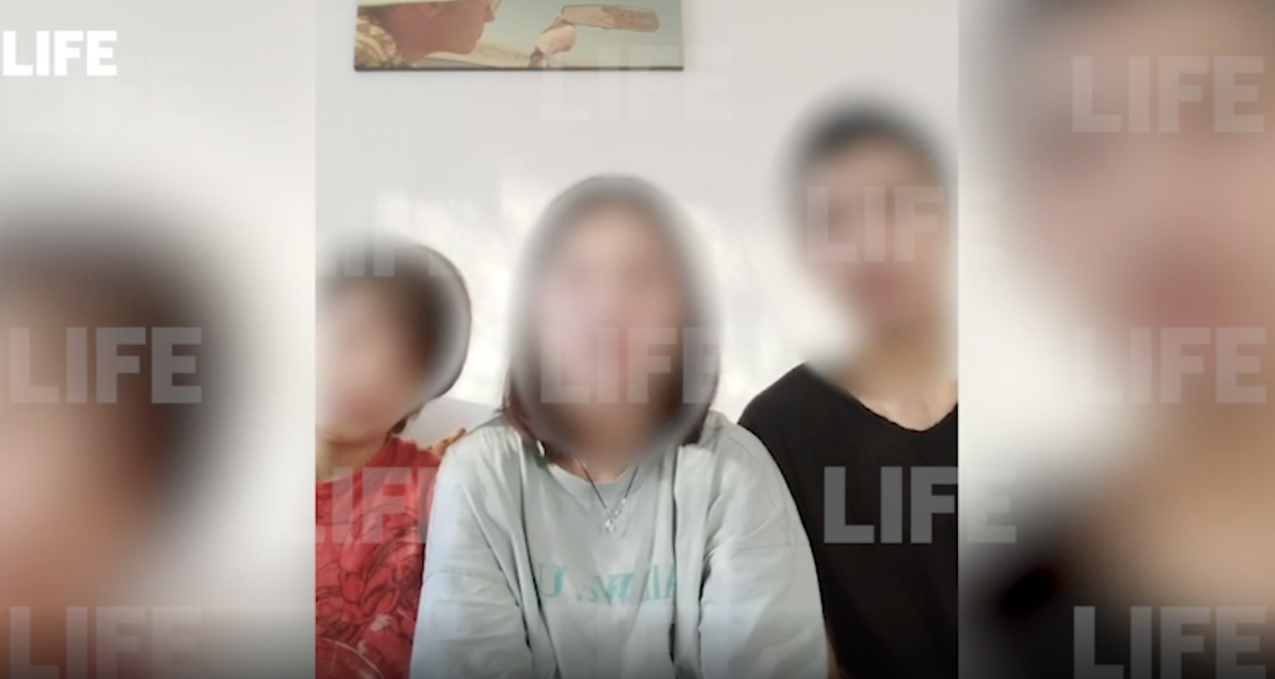 Лайф публикует видеообращение 3 детей, которые забаррикадировались в квартире в Калининграде