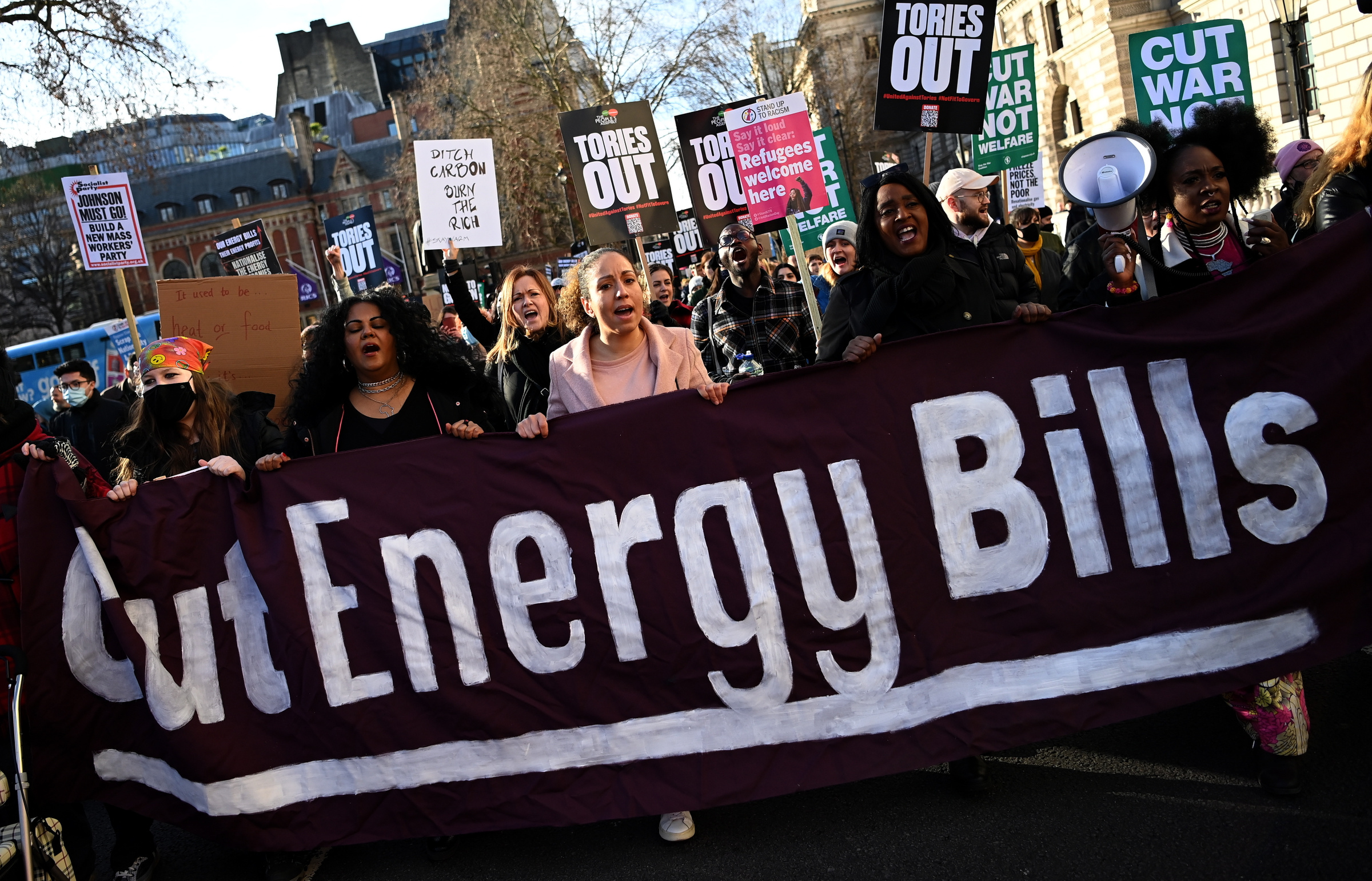 Британцы — на протесте против роста стоимости жизни. Фото © ТАСС / EPA / ANDY RAIN