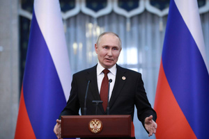 Путин: Пока Запад "тянет одеяло на себя", Россия поставляет продовольствие в бедные страны