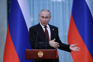 Путин поручил ускорить подготовку планов развития ОПК и гособоронзаказа