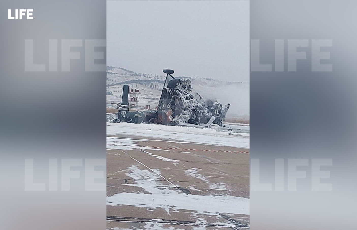 Вертолет разбился в магаданской области. Разбился вертолет в Улан Удэ. Катастрофа ми-8 в Улан-Удэ. В Улан Удэ упал вертолет. Катастрофа вертолета в улаудэ.