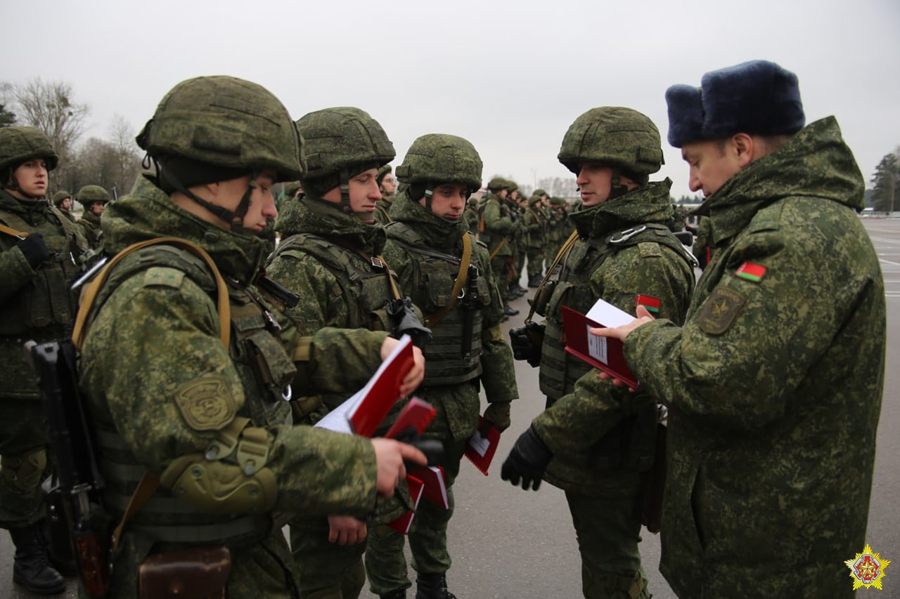 Во внутренних войсках МВД Белоруссии появятся отряды из запасников для борьбы с ДРГ