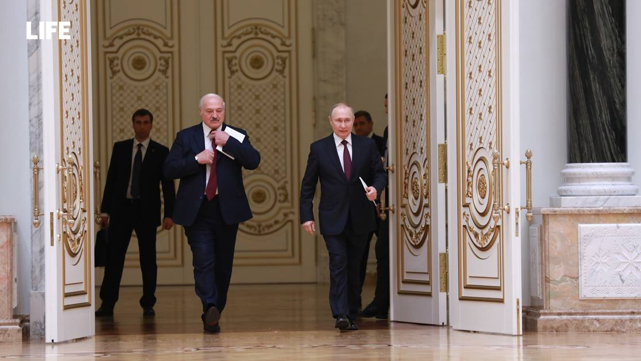Лукашенко рассказал о рассмотрении всех вопросов на переговорах с Путиным