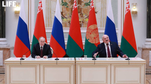 Путин и Лукашенко обсудили создание единого оборонного пространства