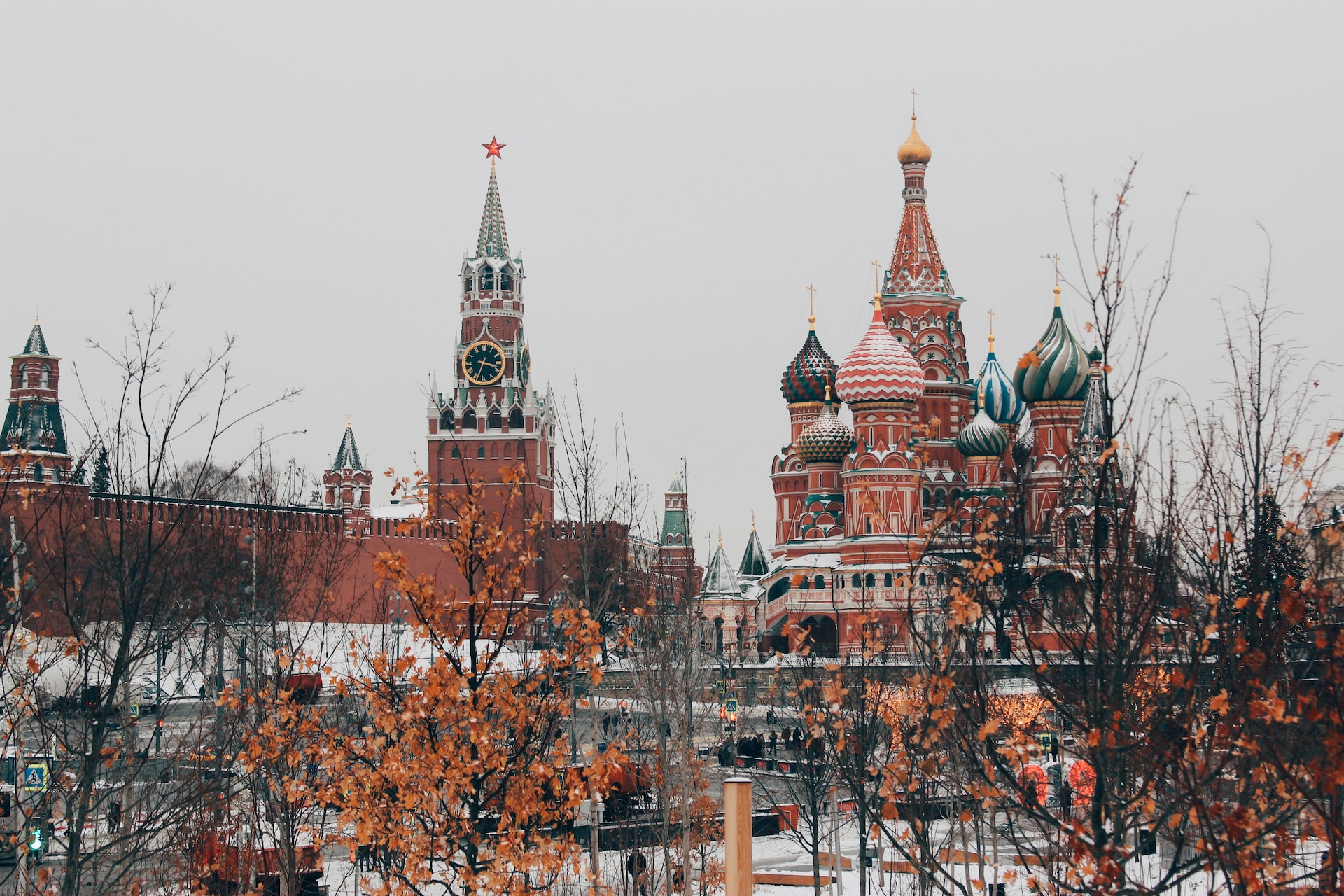Атмосферное давление в Москве 4 декабря может побить рекорд 68-летней давности