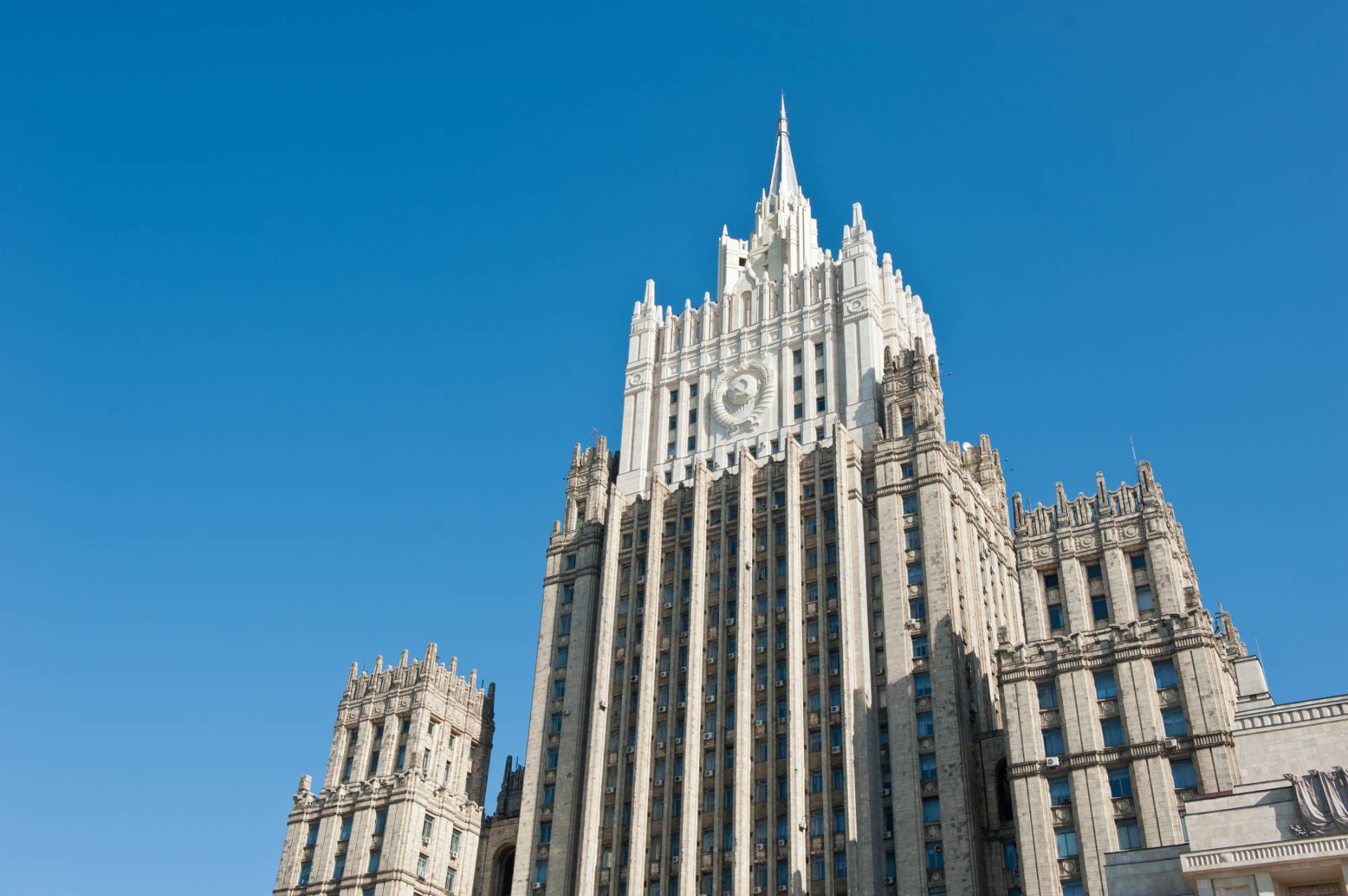 Французского посла вызвали в МИД РФ из-за высказываний Колонны об инциденте в ЦАР