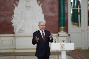 Путин: Россияне ждут от спецслужб результативных действий в ответ на вызовы