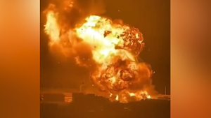 Было видно за километры: Мощный взрыв разнёс газохранилище в Марокко