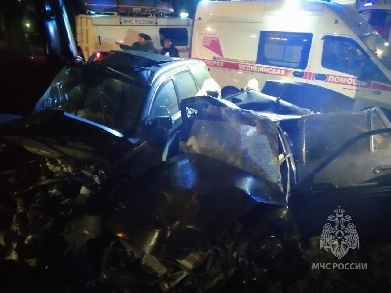В Нижнем Новгороде в аварии с двумя легковушками и грузовиком погибло три человека