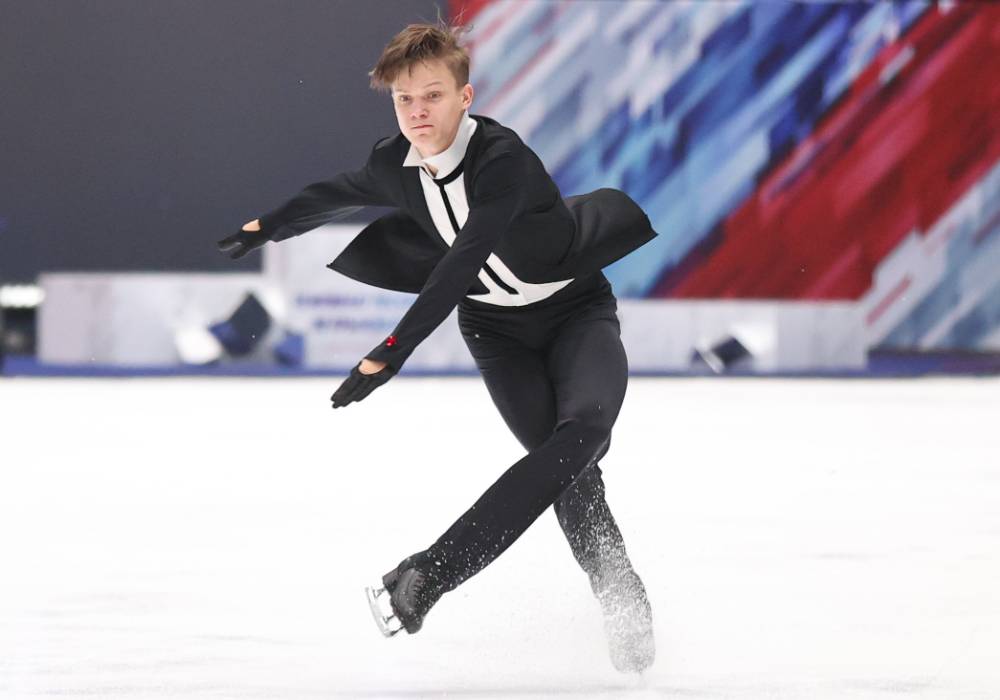 Чемпионом России по фигурному катанию стал Евгений Семененко
