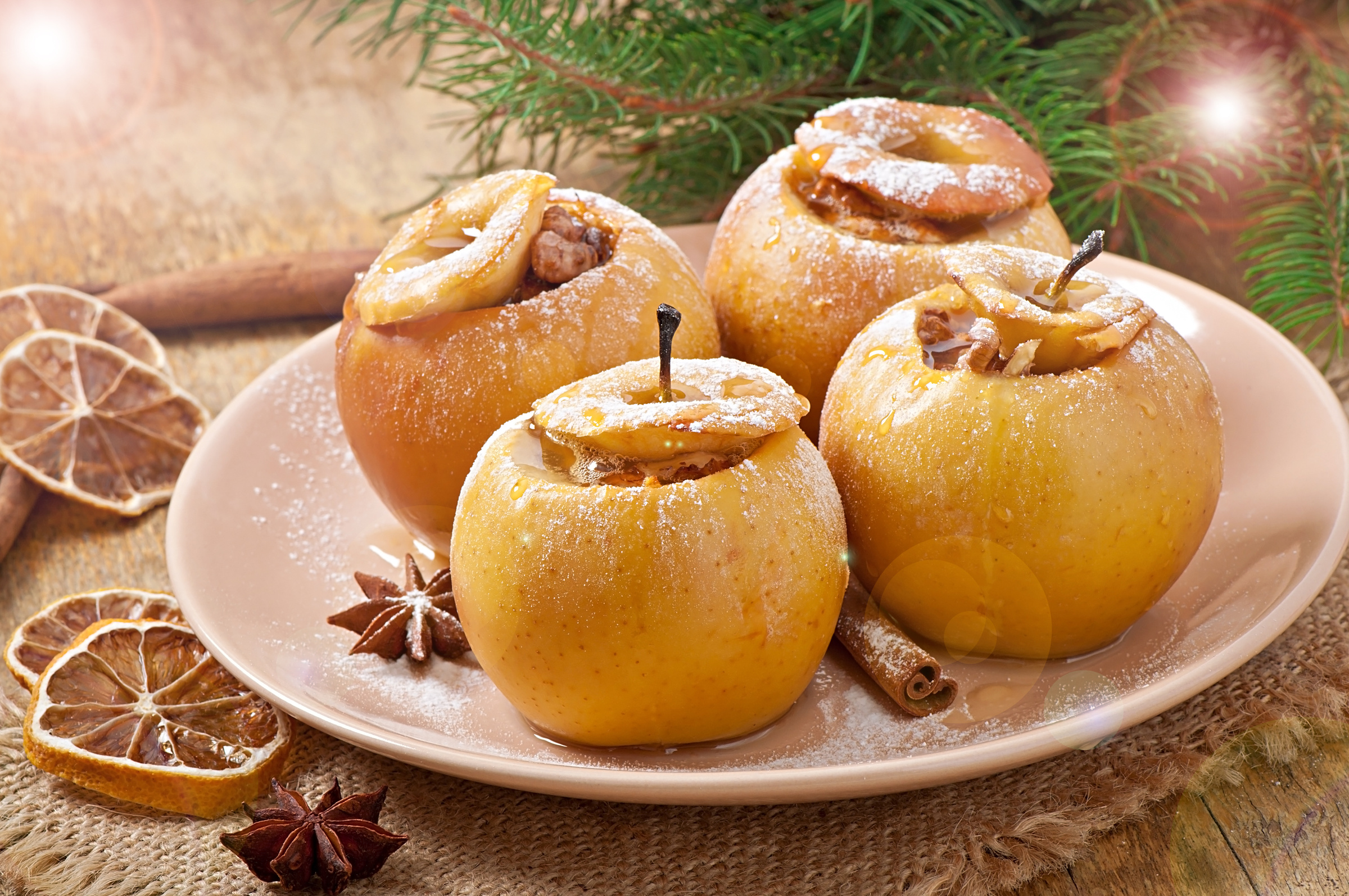Свежие печеные яблоки. Печеные яблоки с творогом. Запечённые яблоки в духовке с мёдом. Яблоки запеченные с творогом. Яблоки мед орехи.