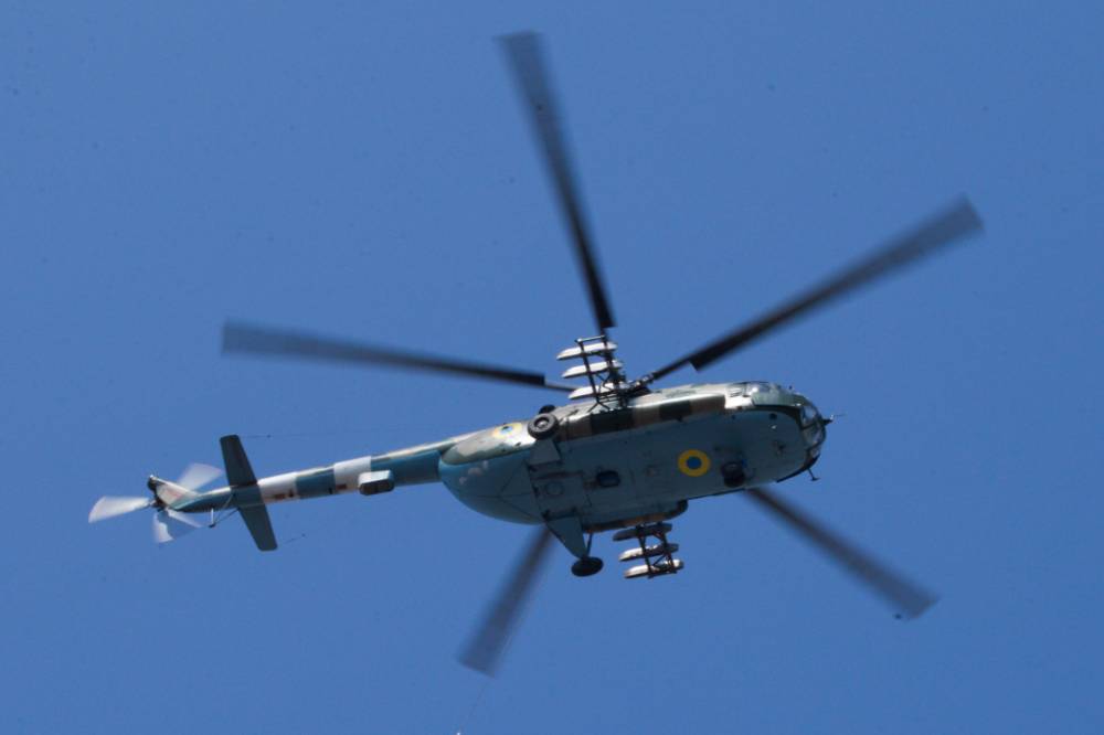 Украинский вертолёт Ми-8 сбит в районе посёлка Кирово