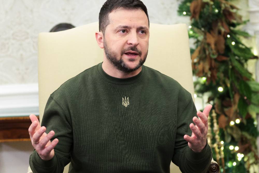 Немцы высмеяли рождественское видеопоздравление Зеленского и сочли его безумцем