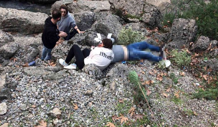 В Турции россиянин сорвался с 35-метровой скалы при попытке сделать фото и разбился насмерть