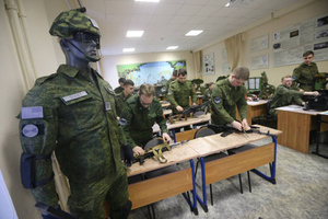 Мишустин распорядился создать 16 военных учебных центров при вузах по всей стране