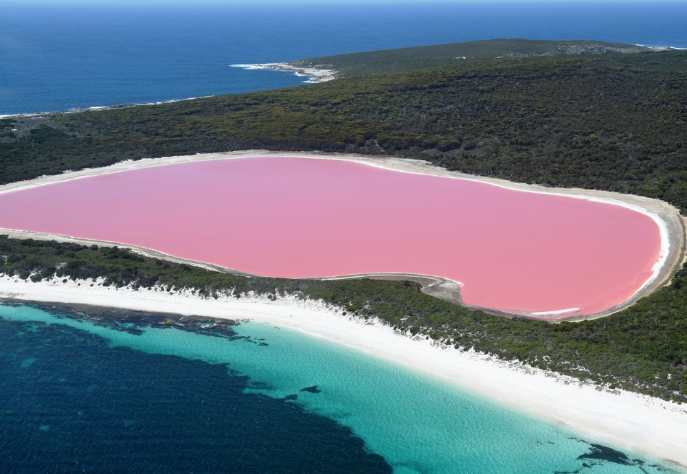 Хиллиер — самое необычное австралийское озеро. Фото © Shutterstock