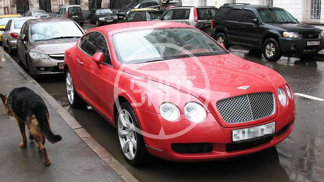 Bentley Continental GT, 2007 — 2 600 000 .  © SHOT