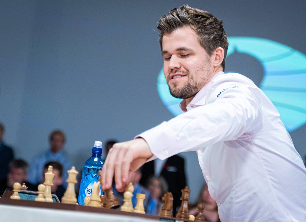 Норвежец Магнус Карлсен занял первое место в чемпионате мира по быстрым шахматам