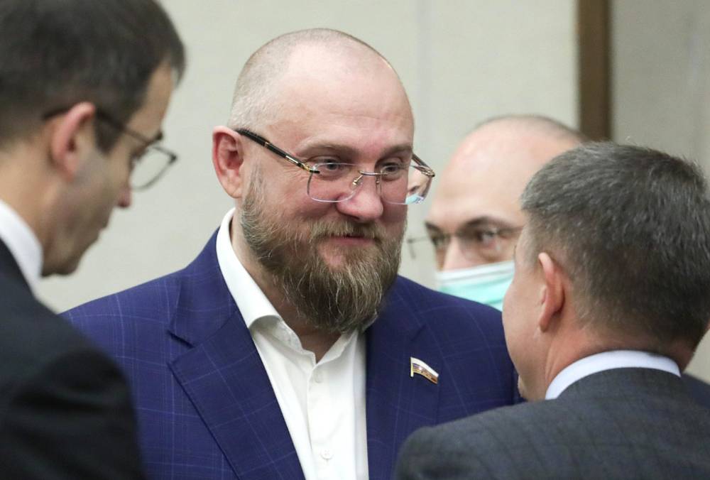 Паралимпиец Сергей Бурлаков рассказал, как не превратить Новый год в праздник обжорства