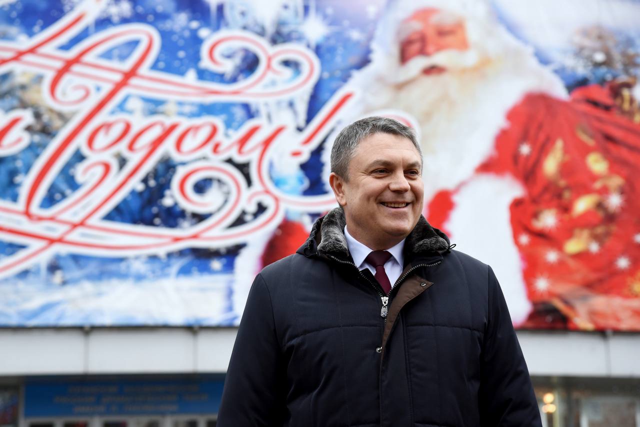 Пасечник отменил комендантский час на Новый год и Рождество в некоторых городах ЛНР