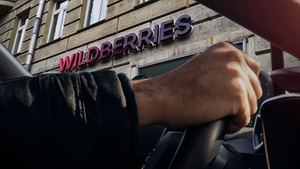 Диспетчеры на прикорме, блатные коллеги, клиенты-скупердяи: Как устроен мир автокурьеров Wildberries