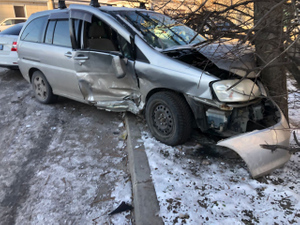 В Воронеже шесть человек пострадали в ДТП с двумя иномарками
