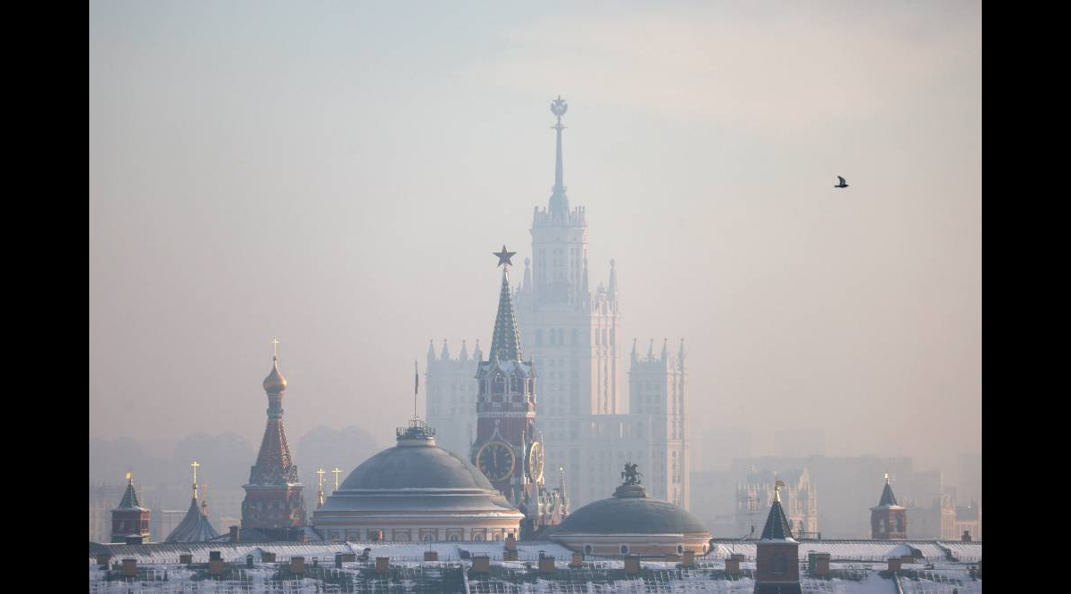 Атмосферный фон сегодня в москве