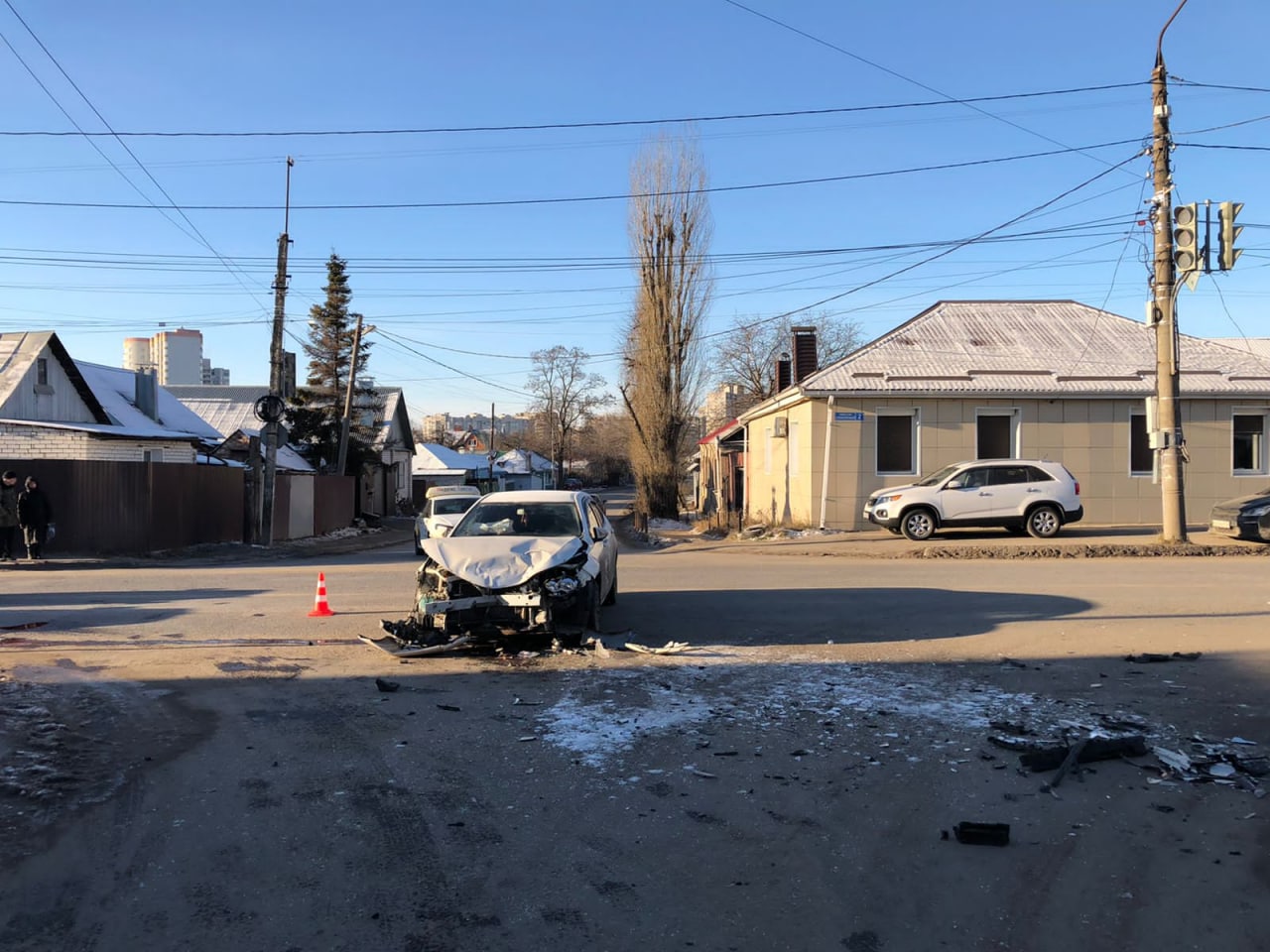 ДТП с двумя автомобилями в Воронеже. Фото © Telegram / Полиция Воронежской области
