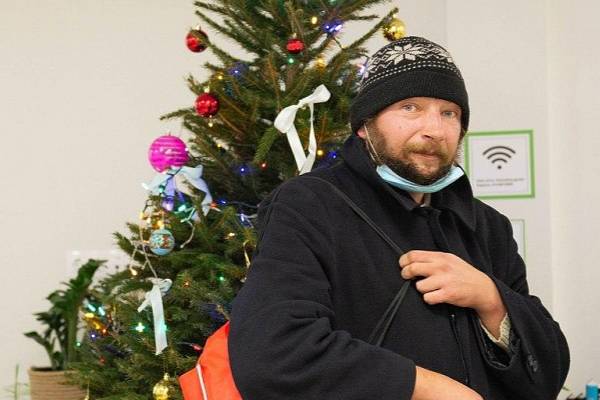 Бездомные в Петербурге получат новогодние подарки в рамках акции 