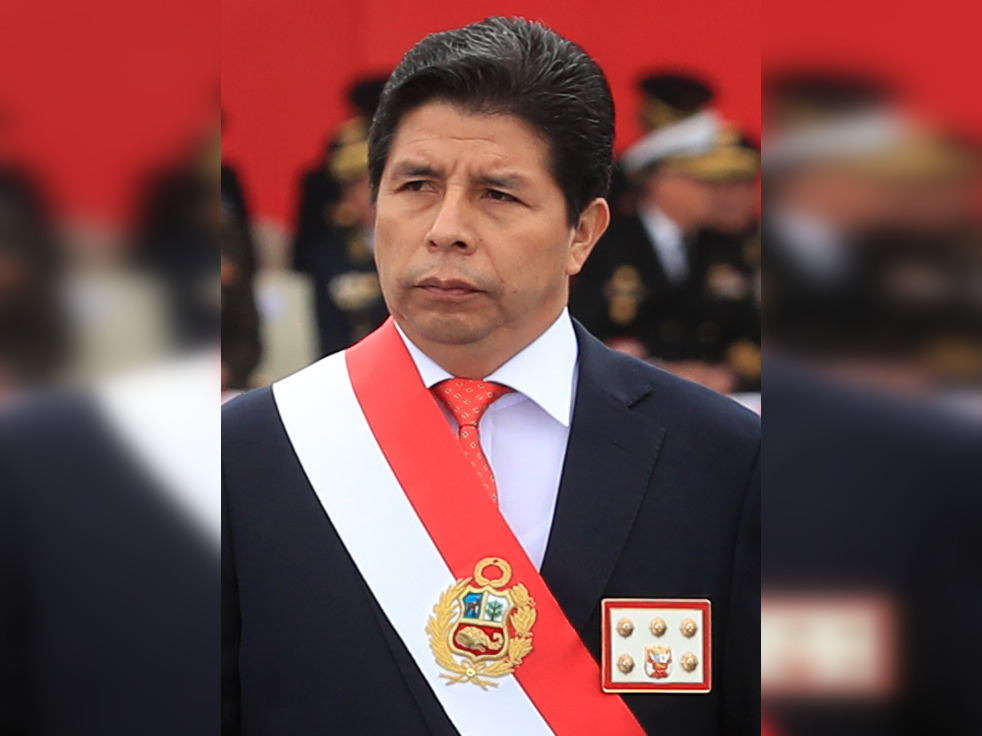 Распущенный Парламент Перу объявил импичмент президенту Педро Кастильо