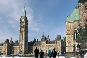 Канада ввела санкции против ЦИК РФ, МВД, Следкома, ФСИН и Минюста