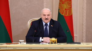 Лукашенко: Примитивная штамповка Западом санкций начинает стихать