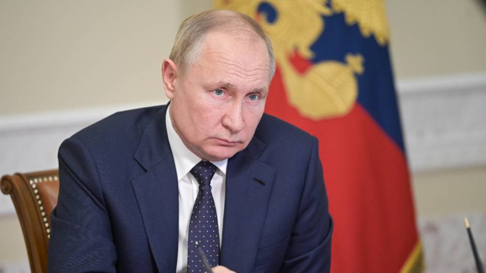 Путин подписал указ о создании комиссии Совбеза по вопросам миграции