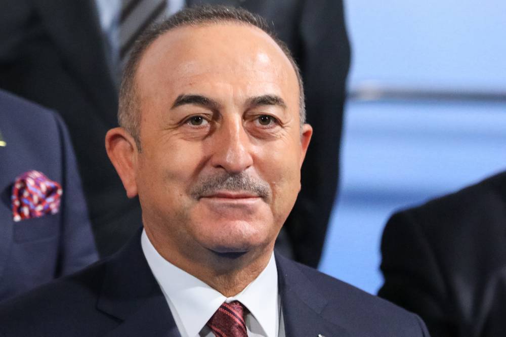 Чавушоглу объявил о готовности Турции провести встречу Путина и Зеленского